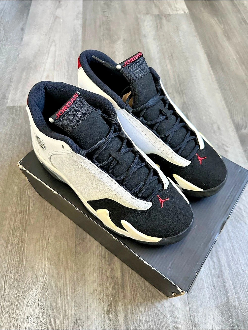 Air Jordan 14 Retro BG “Black Toe"